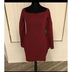 NWT~EXPRESS Burgundy Wine Off Shoulder Bodycon Dress Sz M